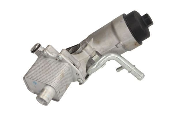 Olie radiator (met oliefilterbehuizing  met zegel) past: CHEVROLET AVEO, CRUZE, ORLANDO, TRAX  OPEL ADAM, ASTRA J, ASTRA J GTC, CASCADA, CORSA D, CORSA E, INSIGNIA A, MERIVA B 1.4/1.4LPG 12.09-