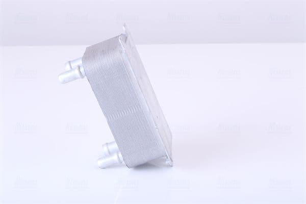 Olie radiator past: VOLVO V40  JAGUAR F-PACE, F-TYPE, XE, XF I, XF II, XF SPORTBRAKE, XJ, XK II  LAND ROVER DEFENDER, DISCOVERY V, RANGE ROVER IV, RANGE ROVER SPORT II 1.6-5.0 03.06-