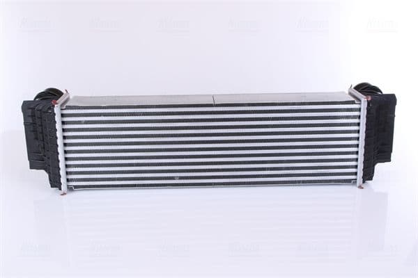 Toevoerluchtkoeler past: BMW 5 (F10), 5 (F11), 5 GRAN TURISMO (F07), 6 (F12), 6 (F13), 6 GRAN COUPE (F06), 7 (F01, F02, F03, F04) 3.0D 09.09-10.18