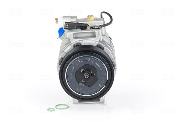 Airconditioning compressor past: BMW X3 (F25) 3.0 01.11-10.12