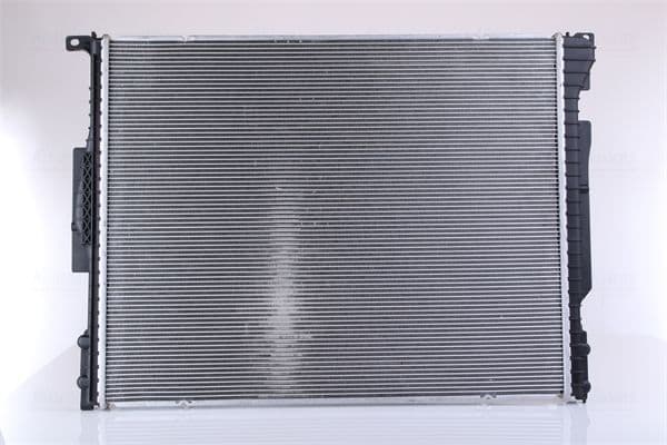Motorradiator past: BMW 2 (F22, F87), 2 (F23), 3 (F30, F80), 3 (F31), 3 GRAN TURISMO (F34), 4 (F32, F82), 4 GRAN COUPE (F36) 2.0 07.15-