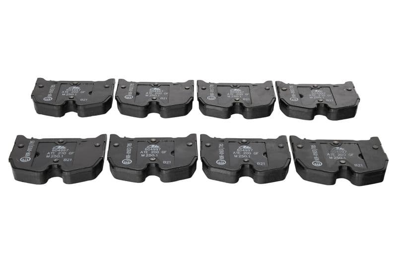 Remblokken set Voor , past: MERCEDES CLS (C219), E T-MODEL (S211), E (W211), S (C215), S (W220, V220), S (W221, V221), SL (R230) 5.4-6.3 09.01-12.13