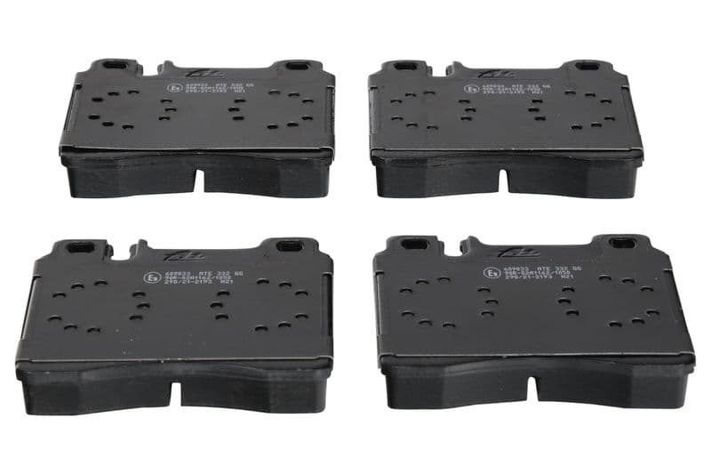 Remblokken set Voor , past: MERCEDES S (C140), S (W140) 2.8-6.0 02.91-12.99