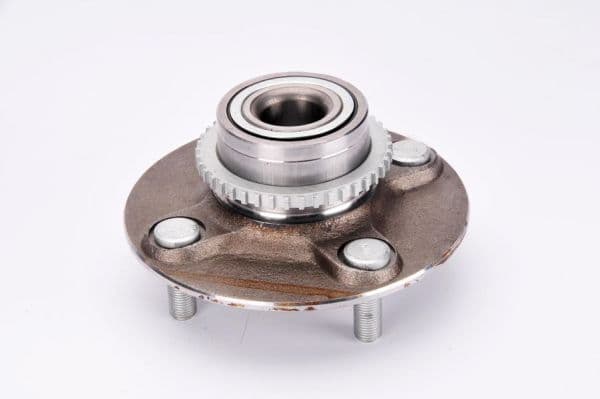 Wiellagerset met naaf Achter past: NISSAN AD, ALMERA I, ALMERA II, ALTIMA, AVENIR, CEDRIC, CUBE, JUKE, MAXIMA / MAXIMA QX V, MURANO II, PATHFINDER IV, PRAIRIE LIBERTY, PRIMERA 1.3-3.5 10.91-