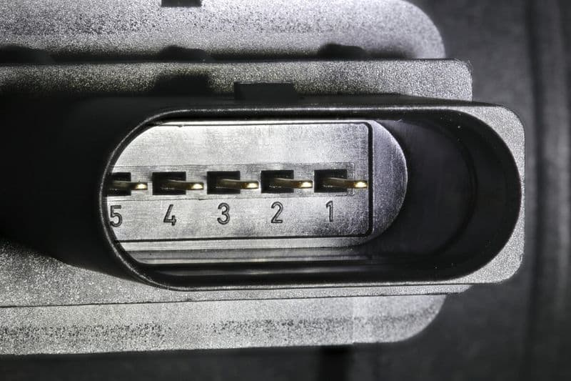Luchtstroommeter (5 pin, module) past: AUDI A3, A4 B8, A5, Q7, TT  SEAT ALTEA, ALTEA XL, LEON, TOLEDO III  SKODA OCTAVIA II, SUPERB II  VW BEETLE, CC B7, EOS, GOLF V, GOLF VI 1.4-4.2D 09.04-07.18