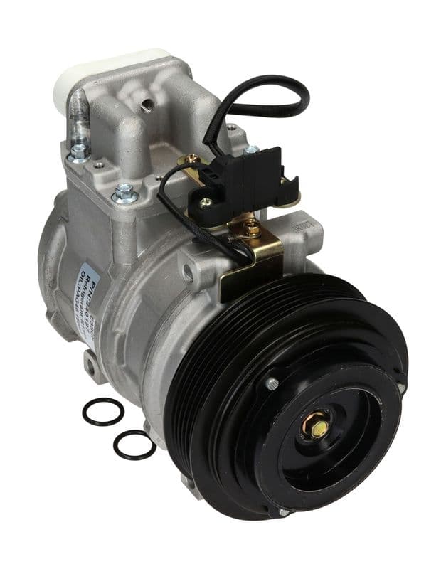 Airconditioning compressor past: MERCEDES 124 (A124), 124 (C124), 124 T-MODEL (S124), 124 (W124), 190 (W201), E T-MODEL (S124), E (W124), G (W461), G (W463), S (W126), SL (R107), SL (R129) 04.77-