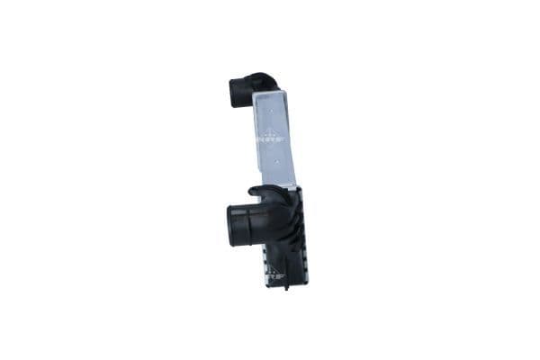 Toevoerluchtkoeler past: BMW X5 (E53) 3.0D 04.01-09.06
