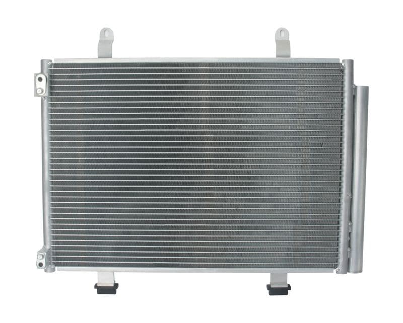 A/C condensator (met droger) past: SUZUKI SWIFT IV 1.2-1.6 10.10-