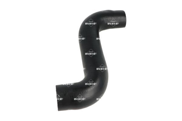 Intercooler slang Rechts (Uitlaatzijde) past: SEAT CORDOBA, IBIZA III  SKODA FABIA I, FABIA I PRAKTIK, FABIA II, ROOMSTER, ROOMSTER PRAKTIK  VW FOX, POLO IV 1.4D 10.01-03.10