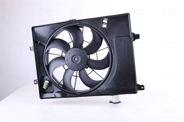 Radiatorventilator (met huisvesting) past: HYUNDAI ELANTRA V, I30  KIA CEE'D, CERATO III, PRO CEE'D 1.4-2.0 09.10-