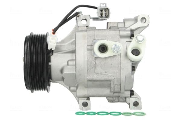 Airconditioning compressor past: TOYOTA COROLLA, COROLLA VERSO 1.4-2.0D 10.01-03.08
