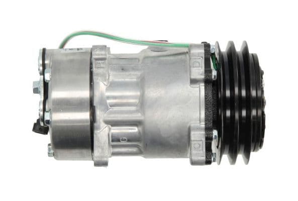 Airconditioning compressor past: RVI MAGNUM, PREMIUM 04.96-