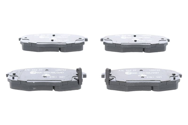 Keramische remblokken Voor , past: HYUNDAI I30  KIA CARENS I, CEE'D, CERATO II, CERATO III, CERATO KOUP II, CERATO KOUP III, PRO CEE'D 1.4-2.0LPG 07.02-