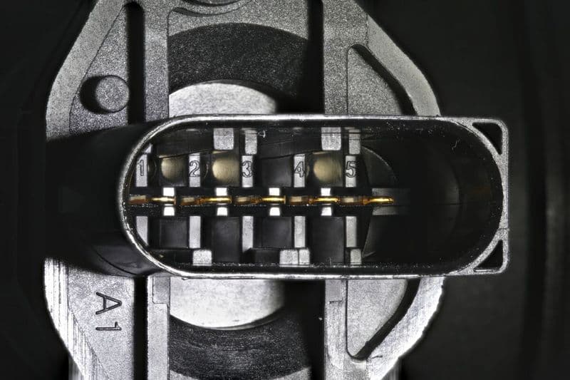 Luchtstroommeter (5 pin, module) past: MERCEDES C (W202), S (W140), SL (R129), SPRINTER 2-T (B901, B902), SPRINTER 3,5-T (B906), SPRINTER 3-T (B903), SPRINTER 4-T (B904) 2.0-3.6 03.91-