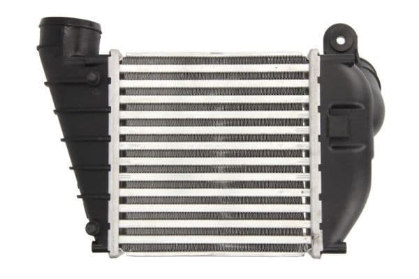 Toevoerluchtkoeler past: AUDI A3  SEAT LEON, TOLEDO II  SKODA OCTAVIA I  VW BORA, BORA I, GOLF IV 1.6/1.8/1.9D 09.96-12.10