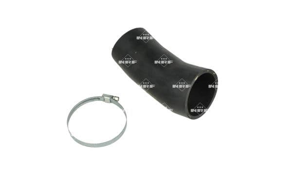 Intercooler slang Rechts (aan motorzijde, kort) past: AUDI A1, A3, Q2, TT  SEAT ALHAMBRA, LEON, LEON SC, LEON ST  SKODA OCTAVIA III  VW GOLF ALLTRACK VII, GOLF VII, SHARAN 1.8/2.0/2.0D 04.12-