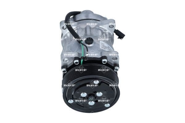 Airconditioning compressor past: DAF CF, CF 65, LF, LF 45, LF 55 01.01-