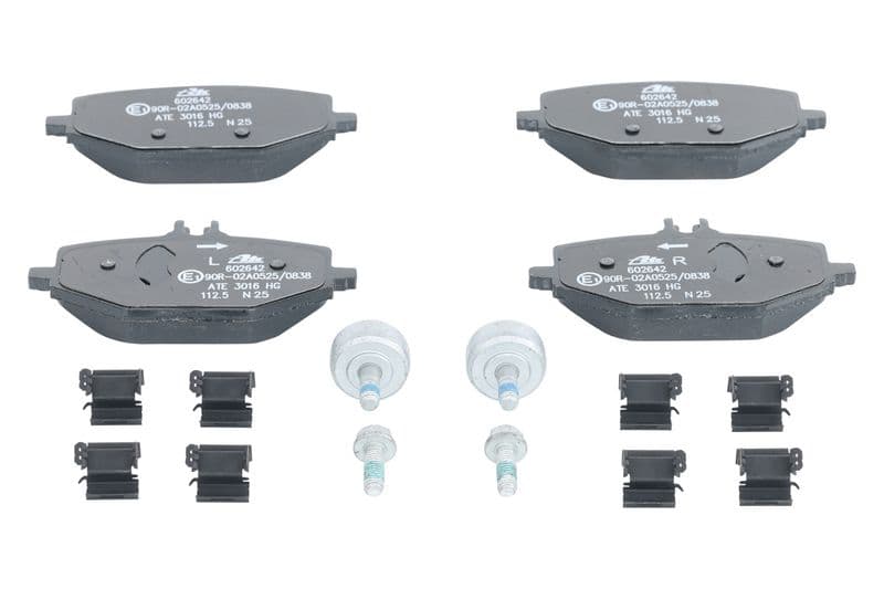 Remblokken set Achter (met remklauw geleidingsbouten), past: MERCEDES G (W463), GLE (C167), GLE (V167), GLS (X167) 2.0D-4.0H 01.18-