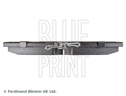 Remblokken set Voor , past: FORD MAVERICK  LDV CUB  NISSAN SERENA, TERRANO II, VANETTE CARGO 1.6-3.3 06.91-09.07