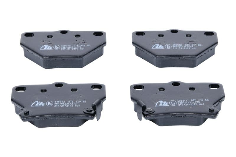 Remblokken set Achter , past: PONTIAC VIBE  TOYOTA CELICA, COROLLA, COROLLA VERSO, IST, MATRIX, PRIUS, YARIS, YARIS VERSO 1.0-2.0D 04.99-12.09