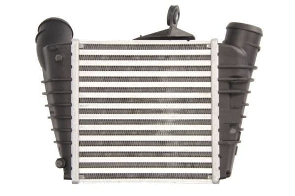 Toevoerluchtkoeler past: SEAT CORDOBA, IBIZA III  SKODA FABIA I, FABIA I PRAKTIK, FABIA II, ROOMSTER, ROOMSTER PRAKTIK  VW FOX, POLO IV 1.4-1.9D 08.99-
