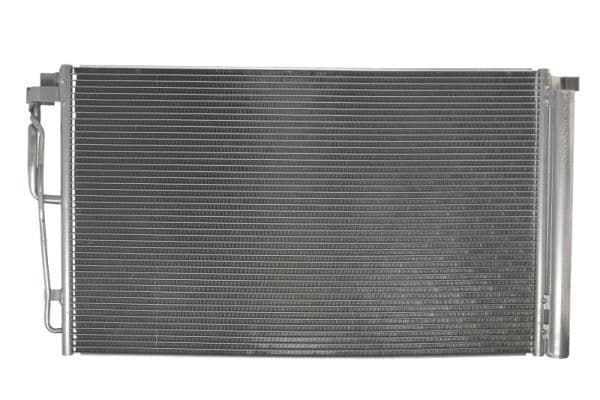 A/C condensator (met droger) past: HYUNDAI ELANTRA VI, I30 1.4/1.6/2.0 10.15-12.20