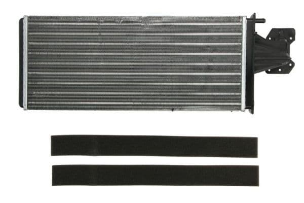 Verwarming (400x175x42mm) past: IVECO EUROSTAR, EUROTECH MH, EUROTECH MP, EUROTECH MT, EUROTRAKKER, MAGIRUS 8060.45B-F3BE0681G 01.92-