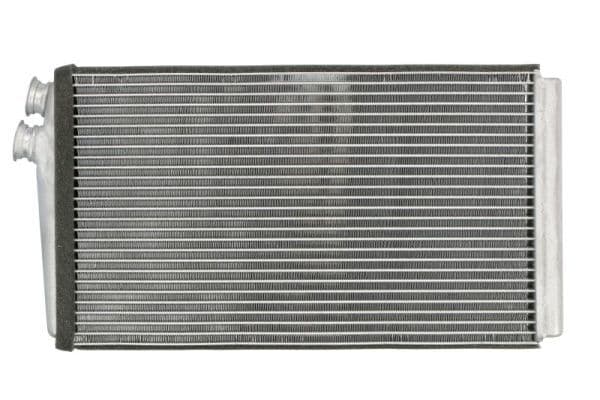 Verwarming (174x314x32mm) past: DAF LF 45, LF 55  RVI KERAX, MIDLUM, PREMIUM 2  VOLVO FE II, FL II, FL III D5K210-GR220 10.05-