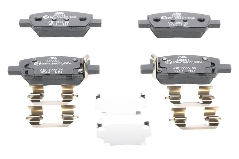 Remblokken set Voor (met een dempingskussen), past: HYUNDAI I10 II, I10 III 1.0/1.0LPG/1.2 08.13-