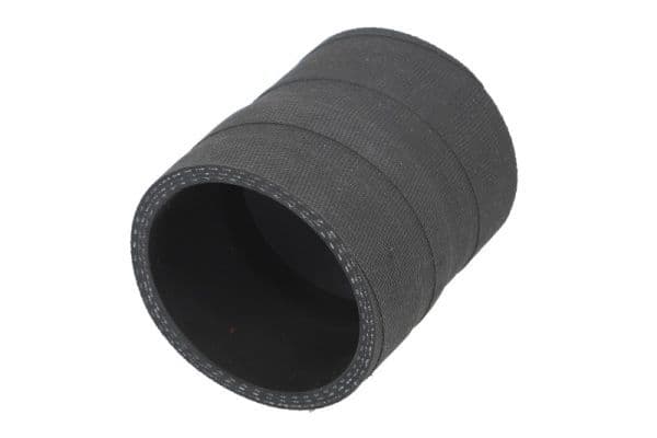 Intercooler slang Rechts (midden) past: VOLVO 850, C70 I, C70 II, S60 I, S70, S80 I, V70 I, V70 II, XC70 I, XC90 I 2.0-2.5 08.92-12.14