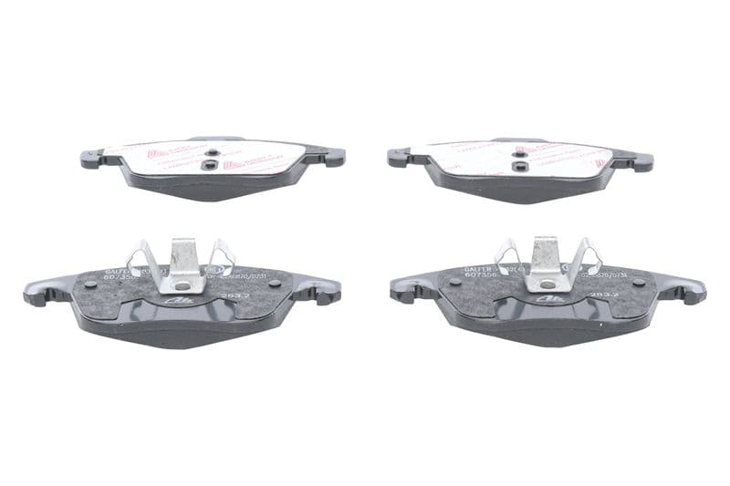 Remblokken set Voor , past: DS DS 4, DS 5  CITROEN C4 GRAND PICASSO I, C4 II, C4 PICASSO I, DS4, DS5  OPEL MOKKA  PEUGEOT 3008 I, 307, 5008, 5008 I, RCZ 1.2-Electric 10.03-