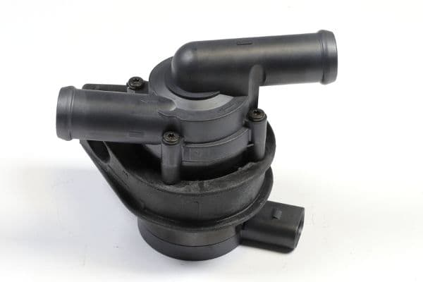 Extra waterpomp (werkingsmodus elektrisch) past: AUDI A4 B5, A4 B6, A6 C4, A6 C5, A6 C6, R8, R8 SPYDER  SKODA SUPERB I  VW PASSAT B5, PASSAT B5.5 1.9D-5.2 01.95-07.15