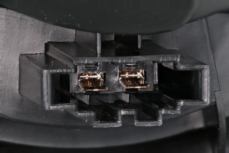 Luchtblazer past: AUDI Q7  PORSCHE CAYENNE  SEAT ALHAMBRA  VW CALIFORNIA T5 CAMPER, CALIFORNIA T6 CAMPER, MULTIVAN T5, MULTIVAN T6, SHARAN, TOUAREG, TRANSPORTER T5 1.4-6.0D 05.02-08.24