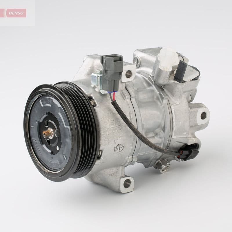 Airconditioning compressor (geen olieaftapplug) past: MITSUBISHI COLT, COLT CZC VI, COLT VI  SMART FORFOUR, ROADSTER 0.7-1.5D 04.03-06.12
