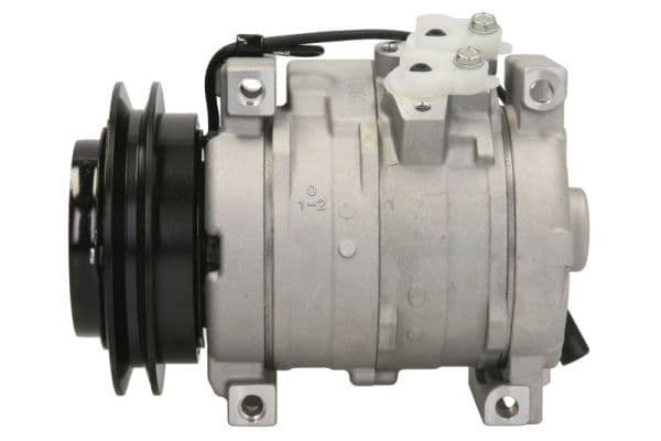 Airconditioning compressor 12V (R134a) past: FENDT 1 D FARMER, 1 E FARMER, 1 Z FARMER, 2 D FARMER, 2 D FARMER (FW 228), 2 DE FARMER, 2 S FARMER, 2 SA FARMER, 3 S FARMER, 3 SA FARMER, 4 S FARMER