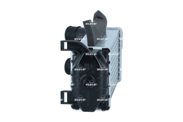 Toevoerluchtkoeler past: FORD TOURNEO COURIER B460, TRANSIT COURIER B460 1.5D/1.6D 02.14-12.23