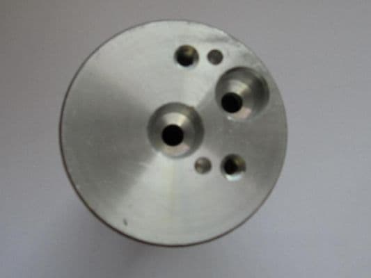 Droger voor airconditioning past: MERCEDES S (C215), S (W220, V220), SL (R230), SPRINTER 2-T (B901, B902), SPRINTER 3-T (B903), SPRINTER 4-T (B904), SPRINTER 5-T (B905) 2.1D-Electric 01.95-