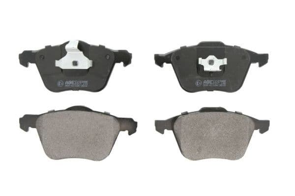 Remblokken set Voor , past: VOLVO S60 I, S80 I, V40, V70 II, XC90 I 2.0-4.4 01.99-12.15