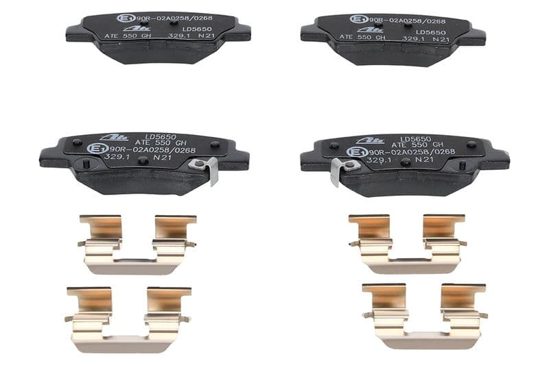 Keramische remblokken Achter (met extra's), past: HYUNDAI ACCENT IV, ACCENT V, BAYON, ELANTRA V, I10 I, I10 II, I10 III, I20 ACTIVE, I20 II, I20 III, I30, I40 I, I40 I CW 1.0-Electric 01.10-