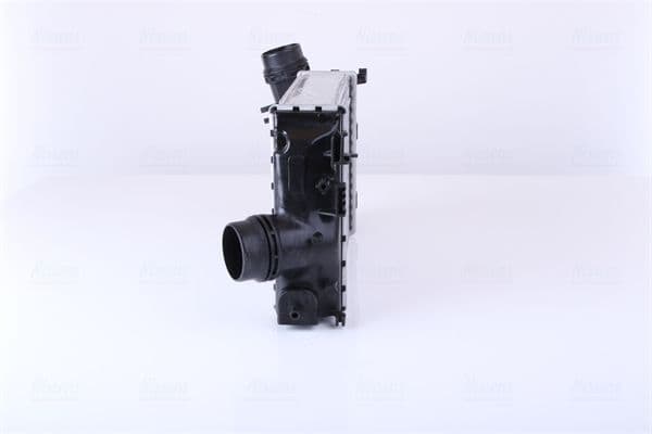 Toevoerluchtkoeler past: NISSAN QASHQAI II, X-TRAIL III  RENAULT GRAND SCENIC IV, KADJAR, MEGANE IV, SCENIC IV, TALISMAN 1.2-1.6 11.13-