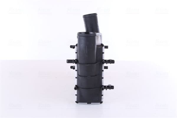 Toevoerluchtkoeler past: AUDI A4 B5, A6 C5  VW PASSAT B3/B4, PASSAT B5, PASSAT B5.5 1.8-2.8 10.93-05.05