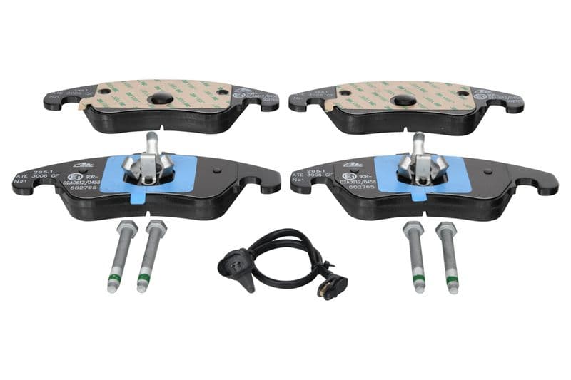 Remblokken set Voor (met extra's  met remklauw geleidingsbouten), past: AUDI A4 ALLROAD B8, A4 B8, A5, A6 ALLROAD C7, A6 C7, A7, Q5 1.8-4.2 06.07-09.18