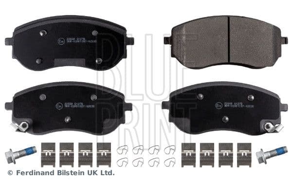 Remblokken set Voor , past: MERCEDES X (470)  NISSAN NAVARA NP300 2.3D/3.0D 01.15-