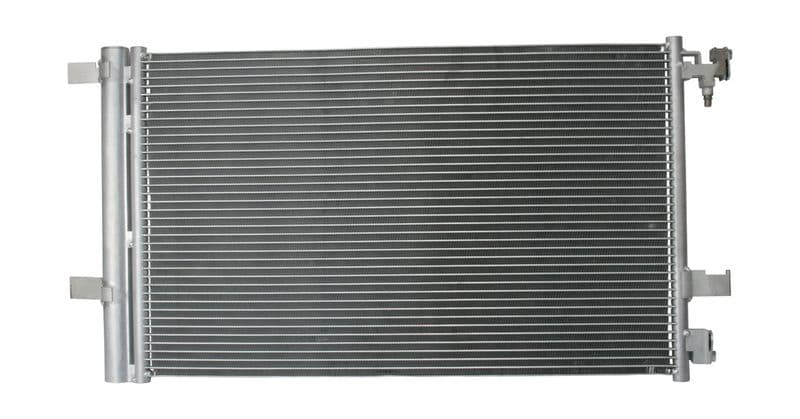 A/C condensator (met droger) past: CHEVROLET CRUZE, ORLANDO  OPEL ASTRA J, ASTRA J GTC, CASCADA, INSIGNIA A, INSIGNIA A COUNTRY, ZAFIRA C 1.4-2.0D 05.09-