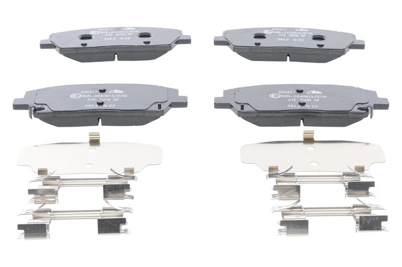 Remblokken set Voor (met een dempingskussen  met extra's), past: HYUNDAI SANTA FE IV  KIA SORENTO III 2.0D-3.5 01.15-