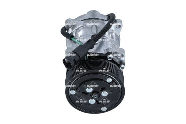 Airconditioning compressor past: DAF XF 95 01.02-12.06