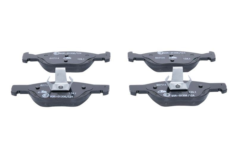Remblokken set Voor , past: FIAT PUNTO  LANCIA Y 1.2-1.7D 01.94-03.12
