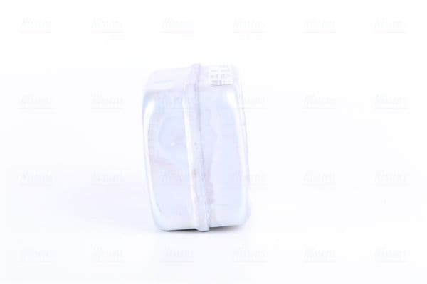 Oliekoeler (met easy fit elementen  met zegel) past: AUDI A2, A3, A4 B5, A4 B6, A4 B7, A6 C5, TT  CHRYSLER SEBRING  DODGE AVENGER, CALIBER, JOURNEY  FORD GALAXY I  JEEP COMPASS 1.4-2.5D 11.94-