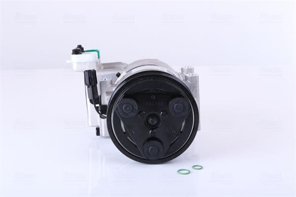 Airconditioning compressor past: HYUNDAI H-1, H-1 / STAREX, H-1 CARGO, H-1 TRAVEL 2.5D 07.01-