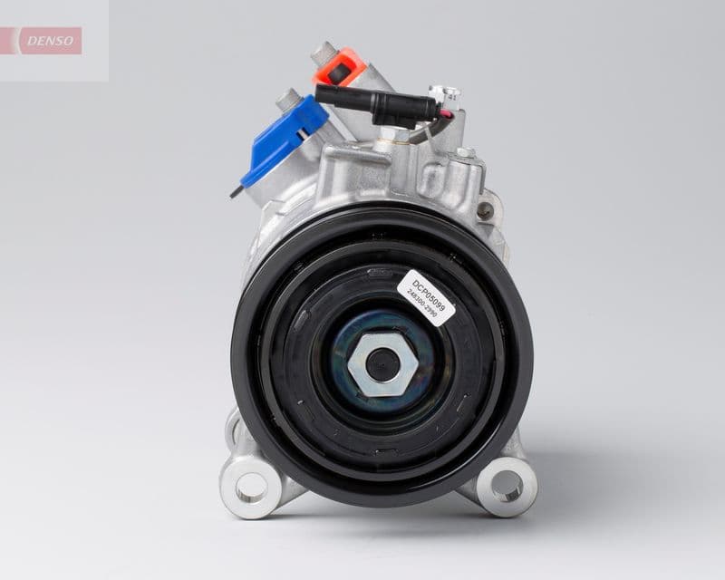 Airconditioning compressor past: BMW 1 (F20), 1 (F21), 3 (F30, F80), 3 (F31), 3 GRAN TURISMO (F34), 4 (F32, F82), 4 (F33, F83), 4 GRAN COUPE (F36) 1.6D-3.0D 07.11-